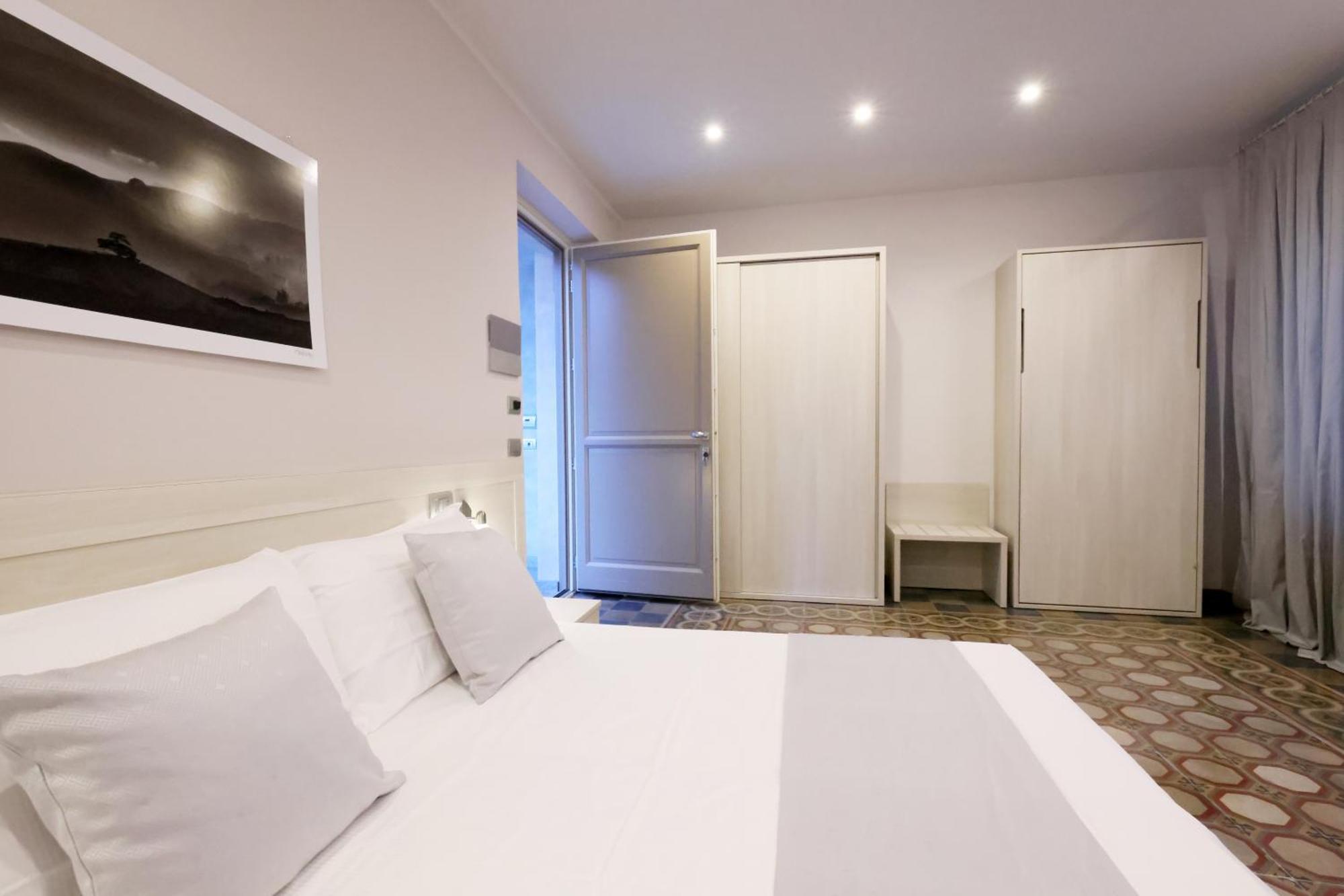 Palazzo Belli Bed & Breakfast Alba  Luaran gambar