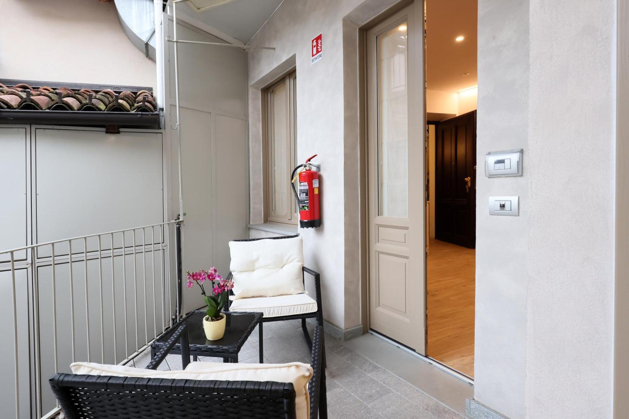 Palazzo Belli Bed & Breakfast Alba  Luaran gambar