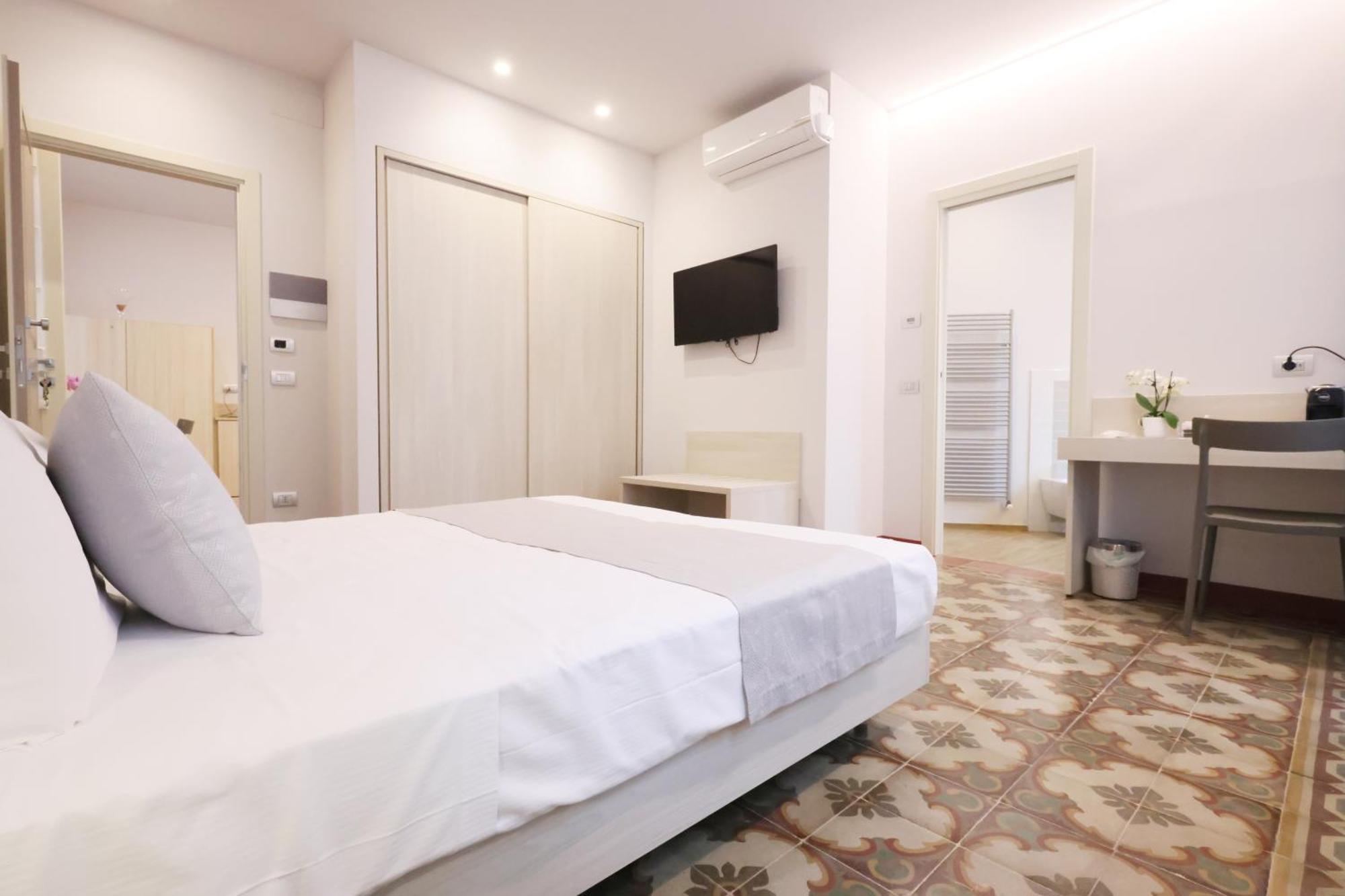 Palazzo Belli Bed & Breakfast Alba  Luaran gambar