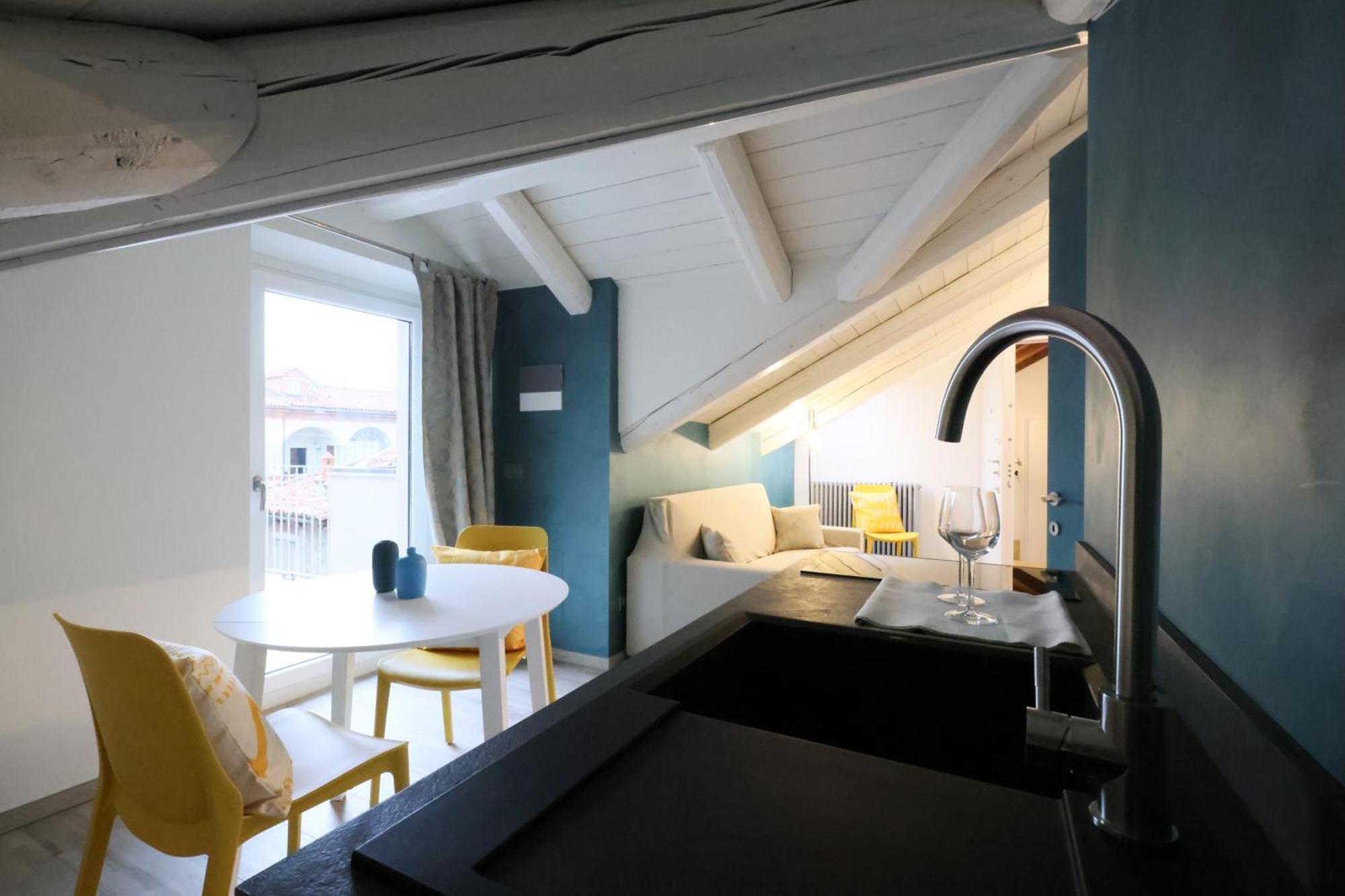 Palazzo Belli Bed & Breakfast Alba  Luaran gambar