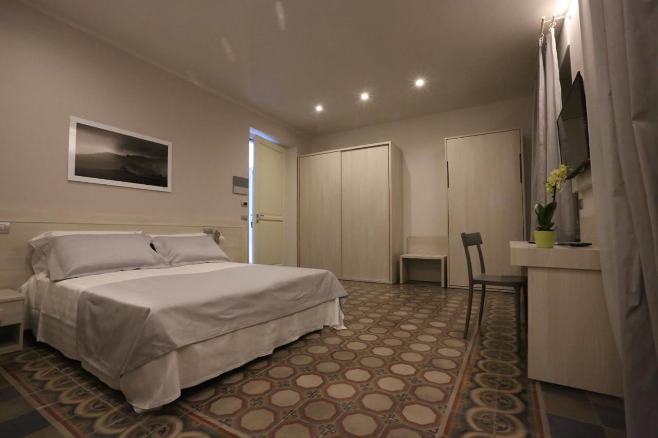 Palazzo Belli Bed & Breakfast Alba  Luaran gambar