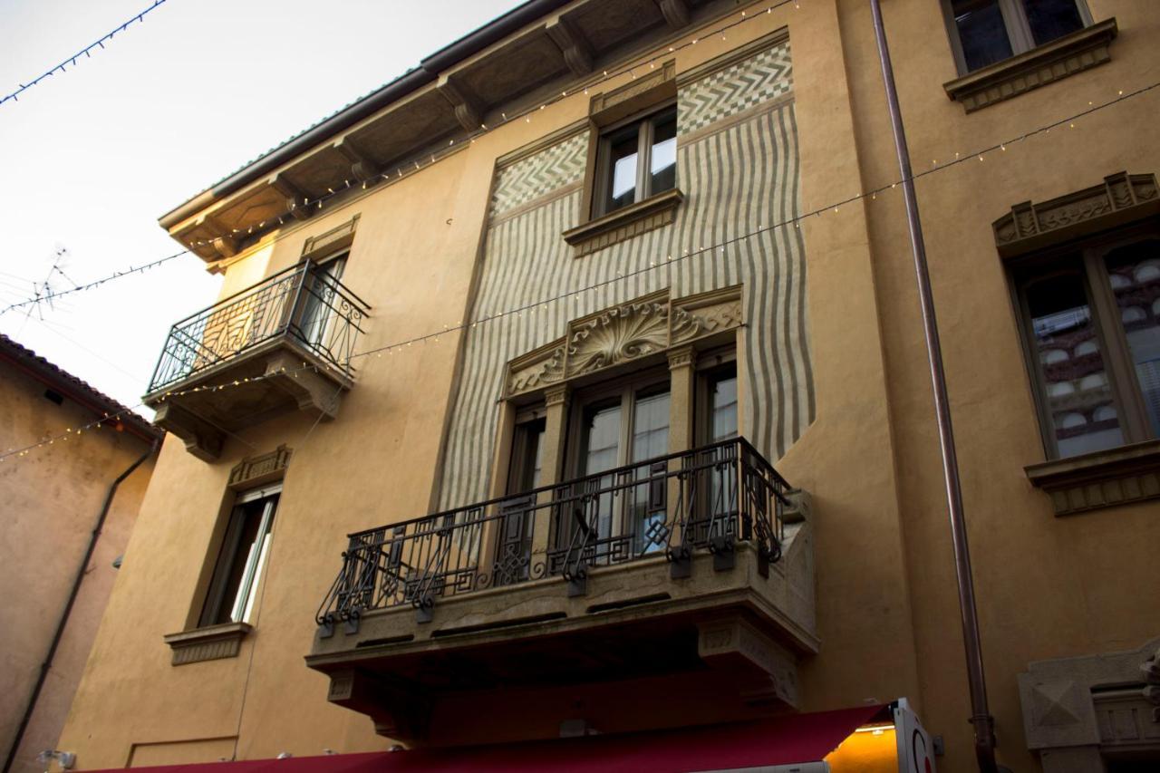 Palazzo Belli Bed & Breakfast Alba  Luaran gambar